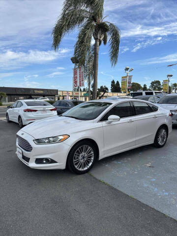 2014 Ford Fusion SE