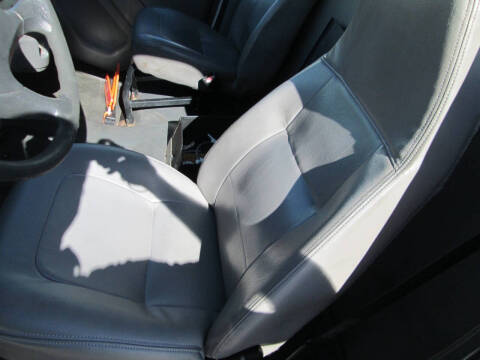 2005 Freightliner Business class M2