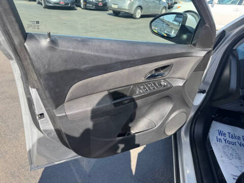 2013 Chevrolet Cruze 1LT Auto