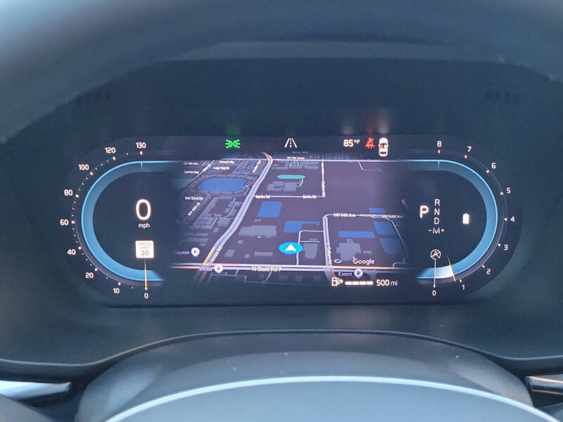 2024 Volvo XC60 B5 Core Dark Theme