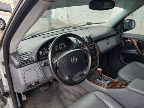 1999 Mercedes-Benz M-Class ML 430