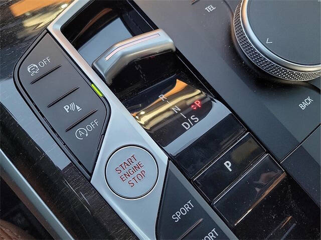 2023 BMW 3 Series 330i