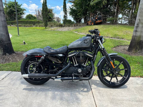 2022 Harley-Davidson 883 IRON for sale at THE SHOWROOM in Miami FL