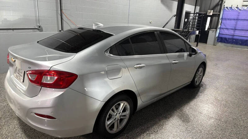 2017 Chevrolet Cruze LT Auto