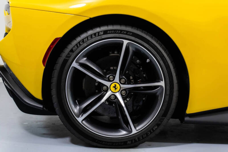 2023 Ferrari 296 GTS