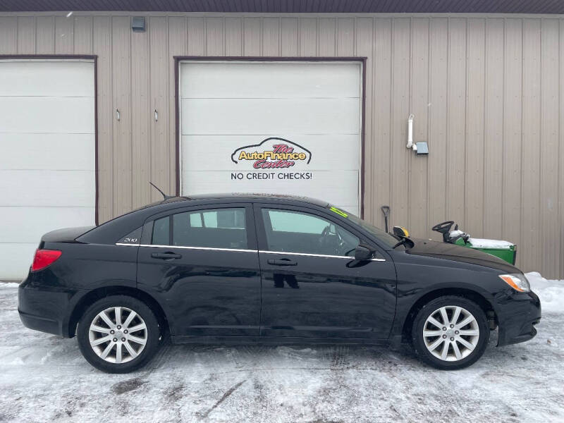 2012 Chrysler 200 Touring's photo