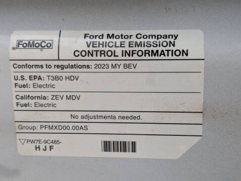 2023 Ford E-Transit