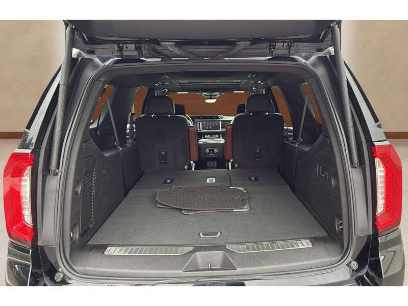 2023 GMC Yukon XL Denali Ultimate