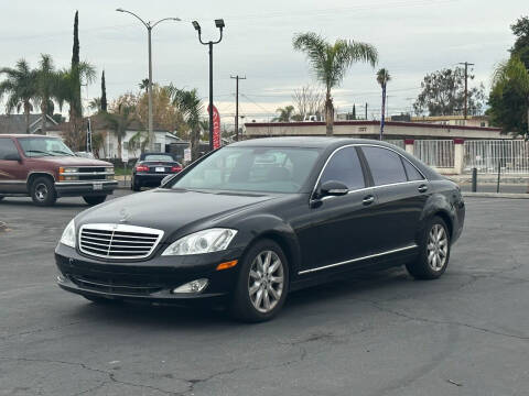2007 Mercedes-Benz S-Class for sale at Cars Landing Inc. in Colton CA