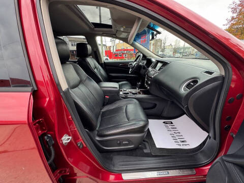 2013 Nissan Pathfinder Platinum