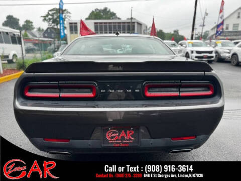 2018 Dodge Challenger SXT Plus