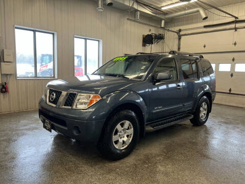 2005 Nissan Pathfinder for sale at Sand's Auto Sales in Cambridge MN