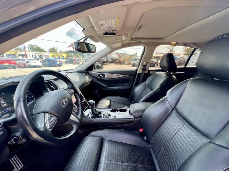 2016 Infiniti Q50 3.0T Premium