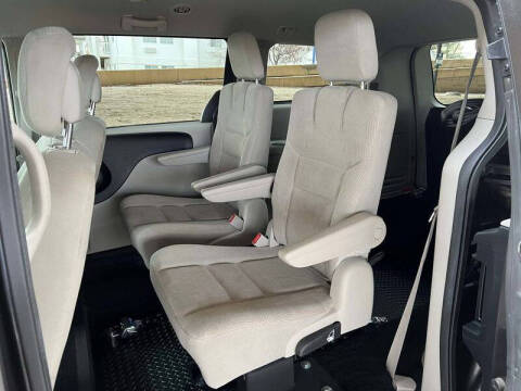 2017 Dodge Grand Caravan SE