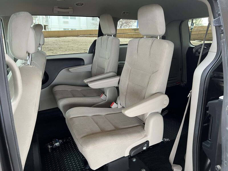 2017 Dodge Grand Caravan SE