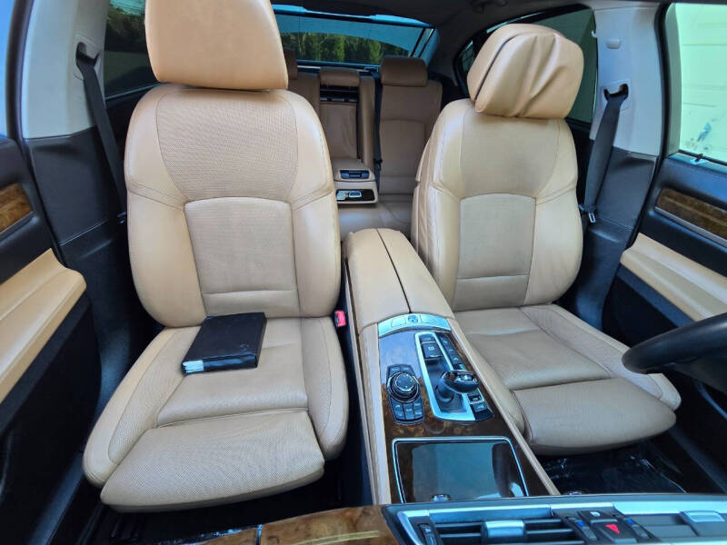 2013 BMW 7 Series 750Li xDrive