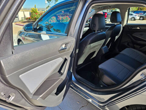 2025 Volkswagen Jetta SE