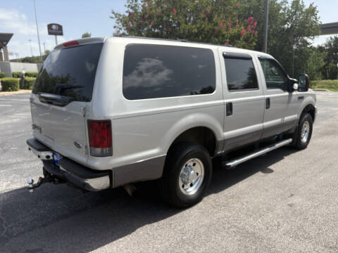 2005 Ford Excursion XLT