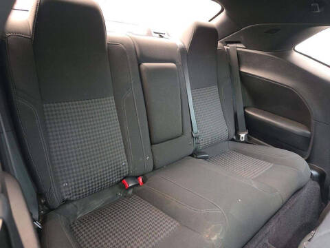 2016 Dodge Challenger SXT