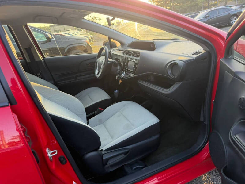 2015 Toyota Prius c