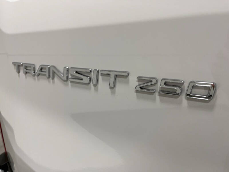 2024 Ford Transit 250