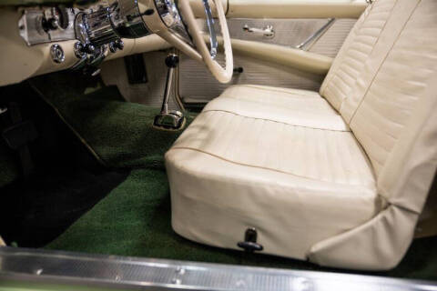 1957 Ford Thunderbird