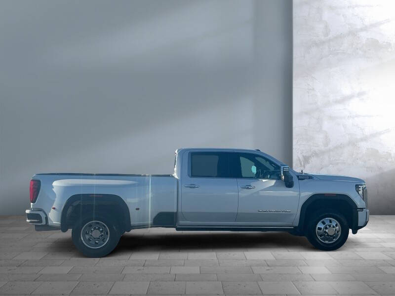 2024 GMC Sierra 3500HD