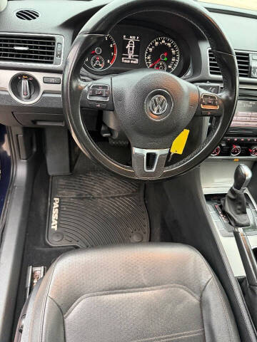 2014 Volkswagen Passat 1.8T SE PZEV