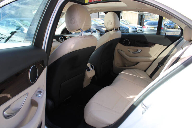 2016 Mercedes-Benz C-Class C 300 4MATIC