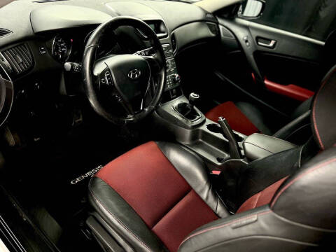 2011 Hyundai Genesis Coupe 3.8L R-Spec
