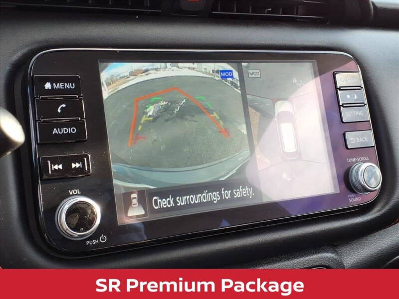 2024 Nissan Kicks SR