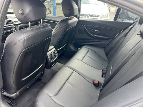 2016 BMW 3 Series 320i xDrive
