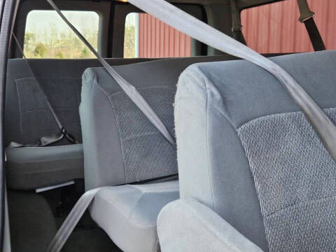 2006 Ford E-Series E-350 SD XLT