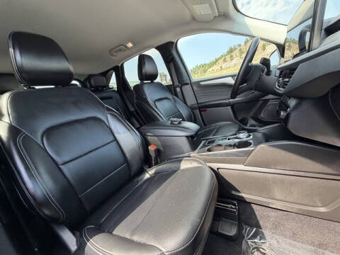 2025 Ford Escape Platinum