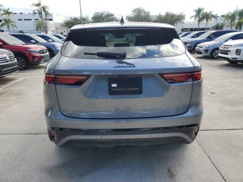 2024 Jaguar F-PACE P250 R-Dynamic S