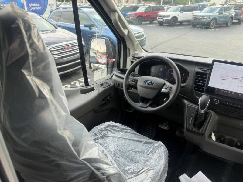 2026 Ford Transit 250