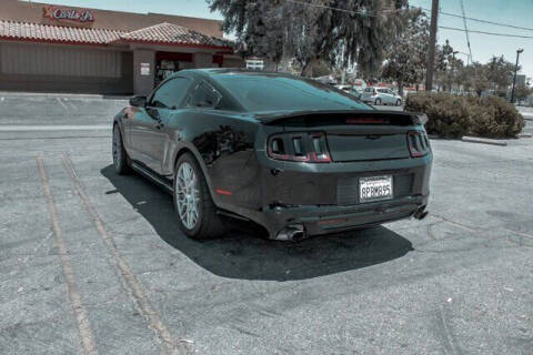 2014 Ford Mustang V6