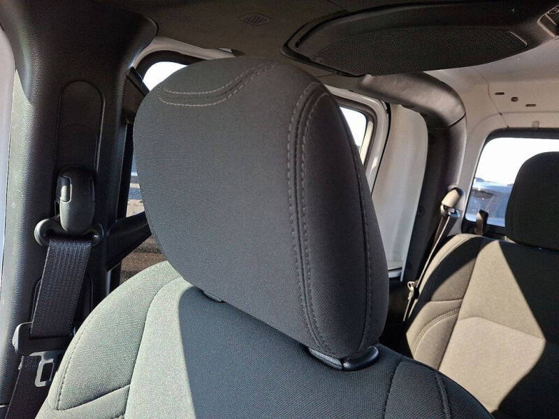 2022 Jeep Gladiator Willys