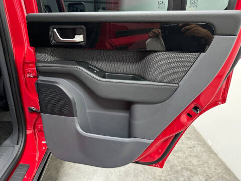 2025 Ineos Grenadier