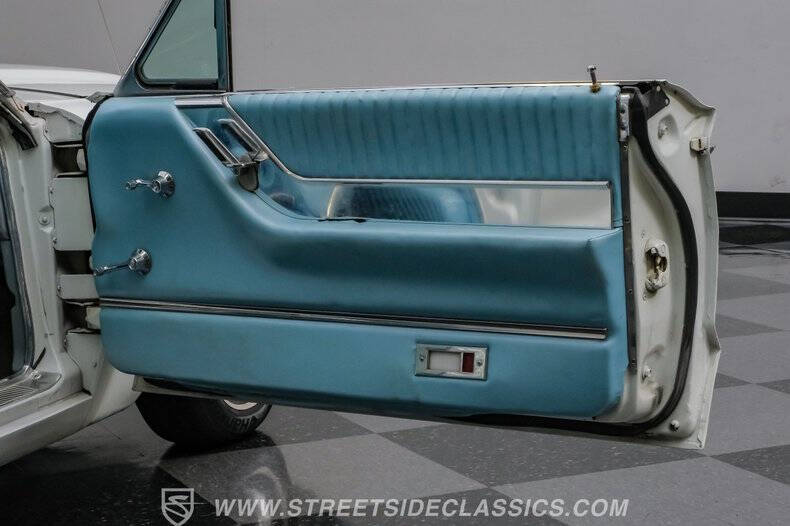 1965 Ford Thunderbird