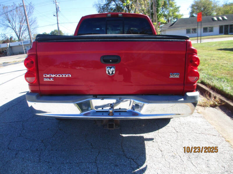 2005 Dodge Dakota SLT