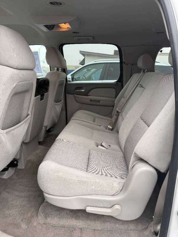 2009 GMC Yukon XL SLE