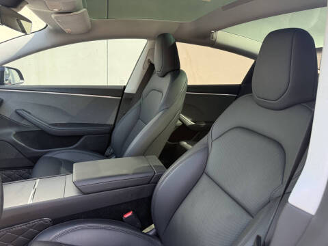 2025 Tesla Model 3 Long Range