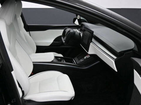 2022 Tesla Model X Plaid