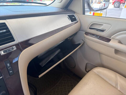 2014 Cadillac Escalade Premium