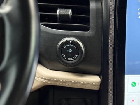 2023 Ford Expedition MAX Platinum