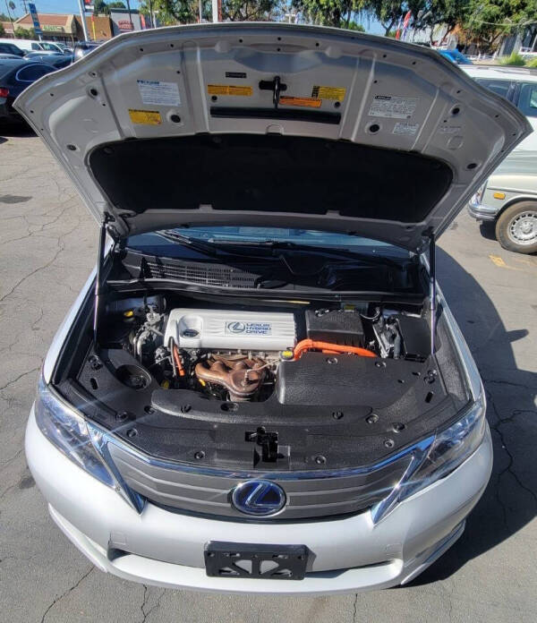 2010 Lexus HS 250h Premium