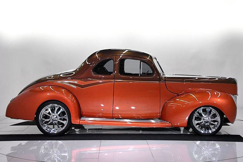 1940 Ford Deluxe