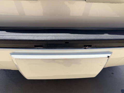 2012 Cadillac Escalade Luxury