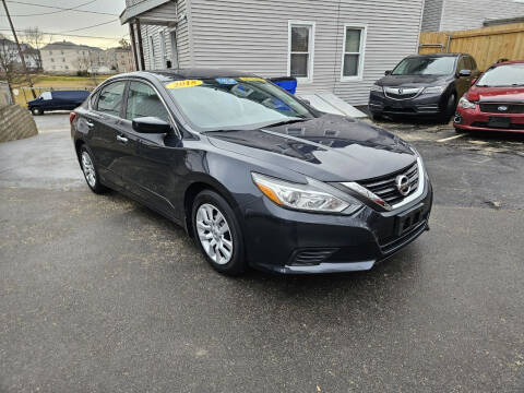 2018 Nissan Altima for sale at Fortier's Auto Sales & Svc in Fall River MA
